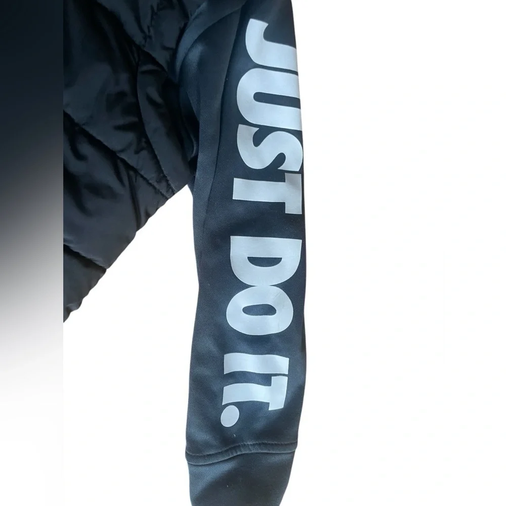 Nike Kids Jacket Vest - Picture 2 of 8